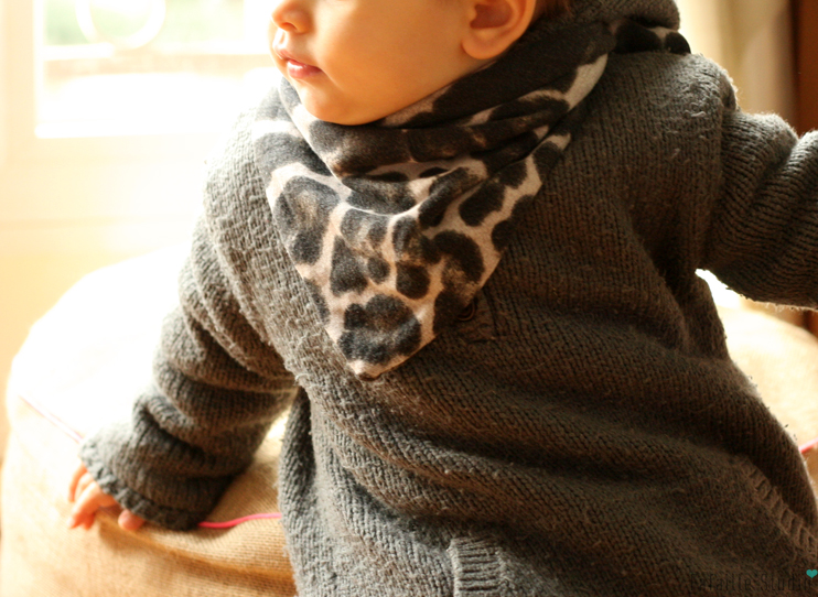 coudre bandana bébé